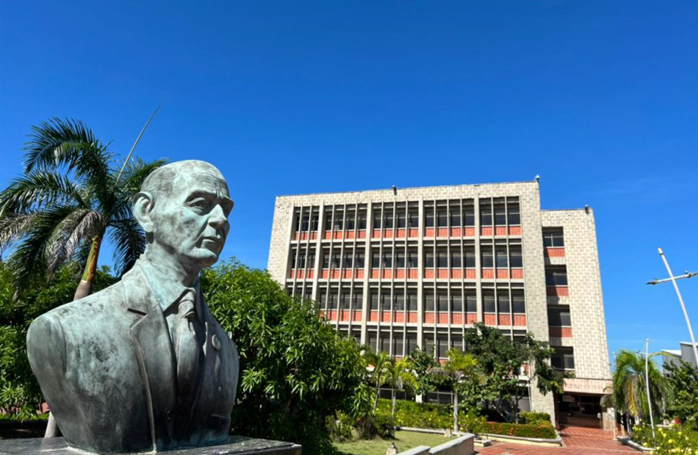 Fachada Universidad del Atlantico