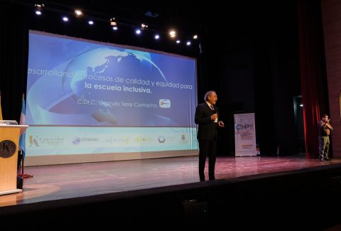 Expertos proponen replantear modelo de inclusión educativa para personas en condición de discapacidad