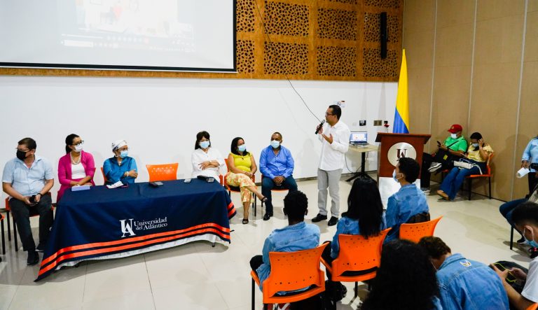 lanzamiento de la REDAC-PAZ1