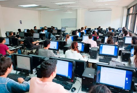 convocatoria monitores sala de informatica