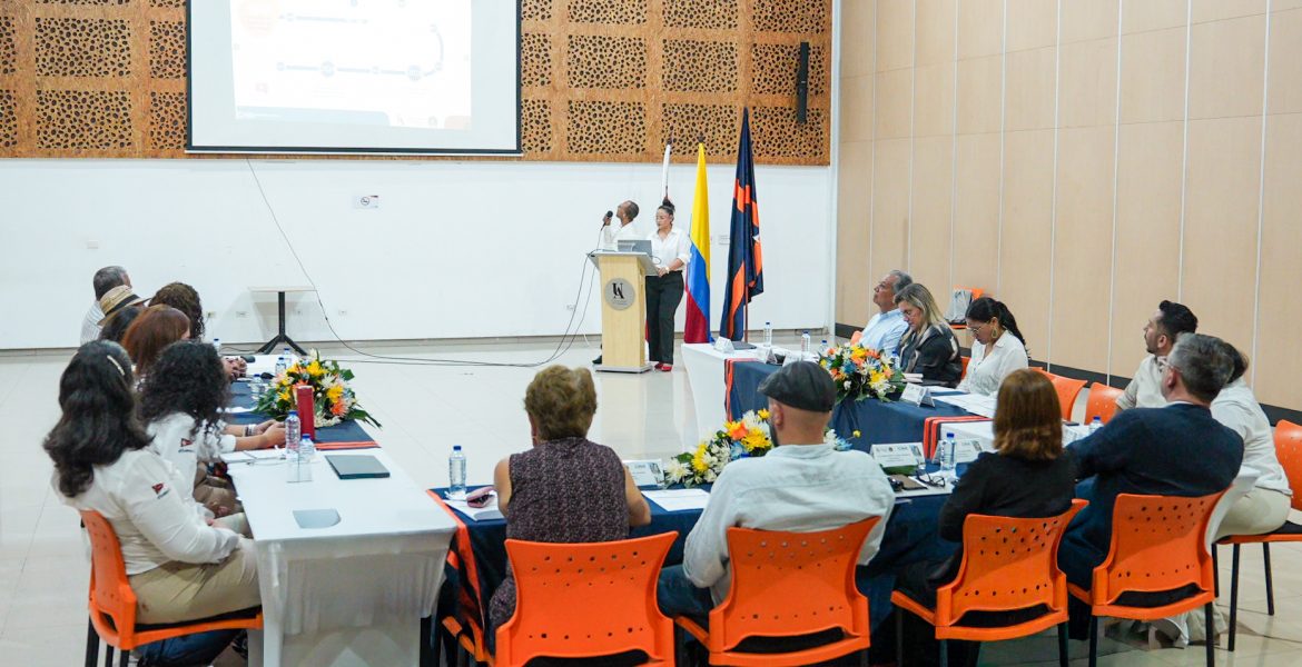 Renovación de la Acreditación en Alta Calidad de los programas de Derecho y Física