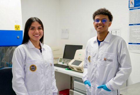 estudiantes-de-biologia