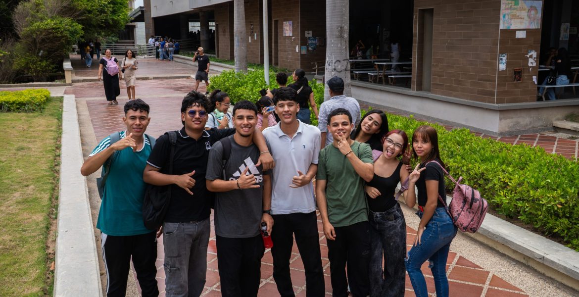Leyton Barrios dio la bienvenida a más de 2.900 nuevos estudiantes