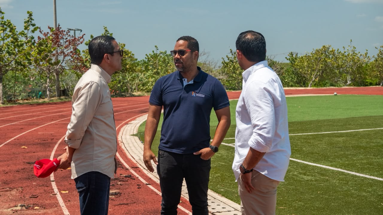 Rector de Uniatlántico recibe respaldo de Gobernación para recuperar y adecuar los escenarios deportivos 2