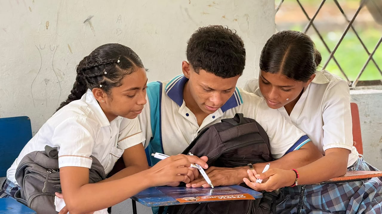 Uniatlántico busca estudiantes en Calamar para que accedan a la oferta académica a través de PIC-ET 2