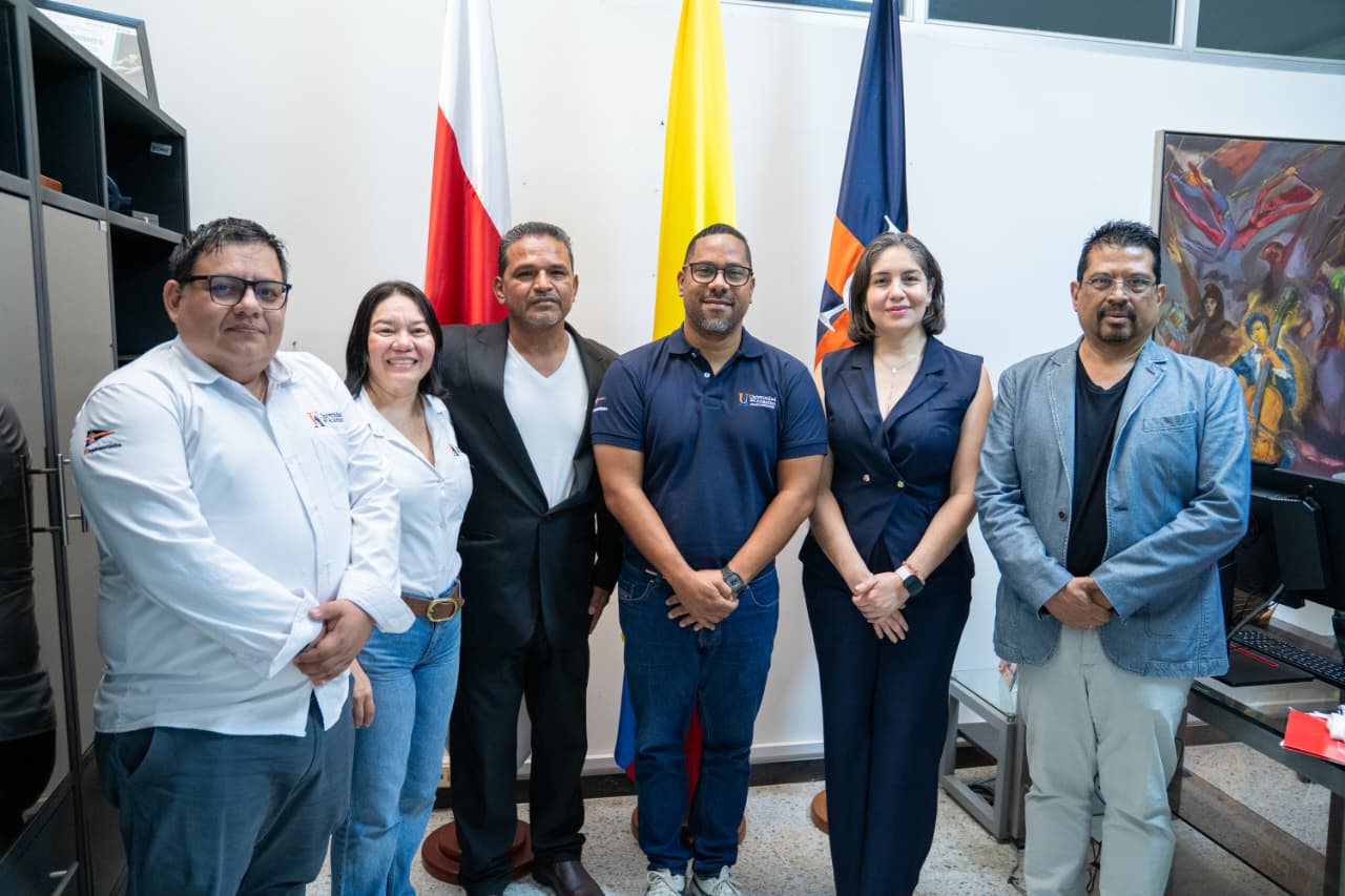Universidad del Atlántico fortalece cooperación internacional en Ciencias Farmacéuticas con universidades de Bolivia y Paraguay